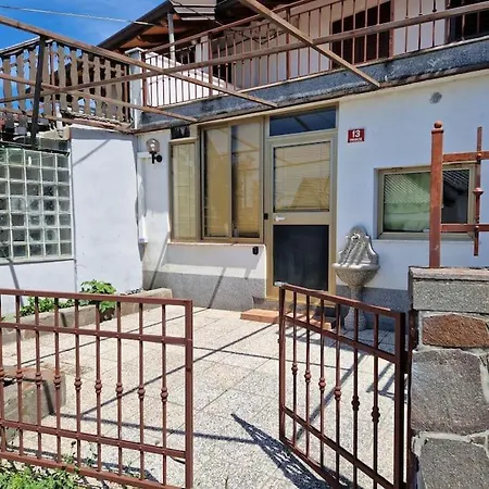 Veli Vir House Vikendica